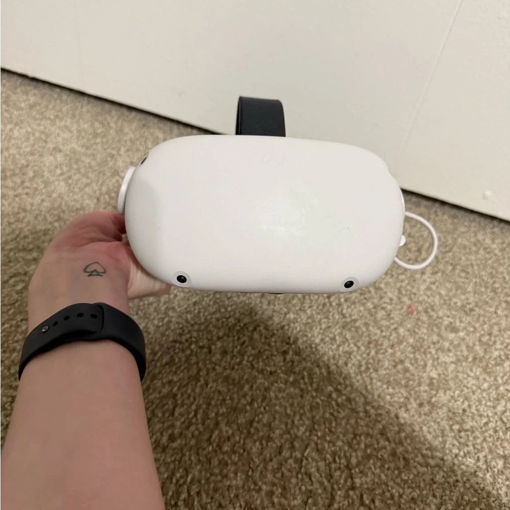 Meta Quest 2 VR Headset